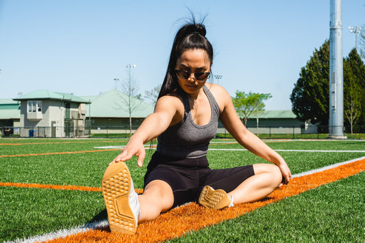 What Jewelry is Suitable for Wearing During Sports?