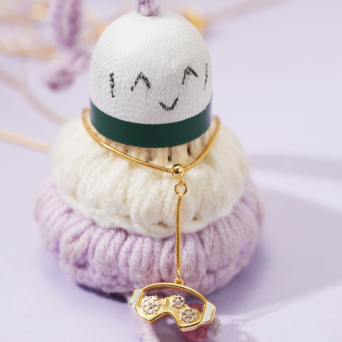 Collier avec pendentif volant de badminton HEBE et chaîne croisée réglable