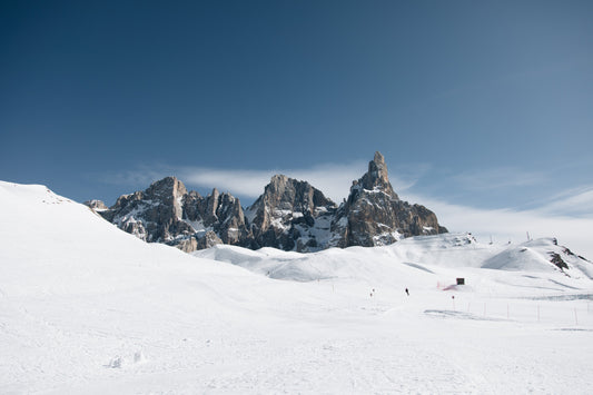 Wear Jewelry While Skiing?