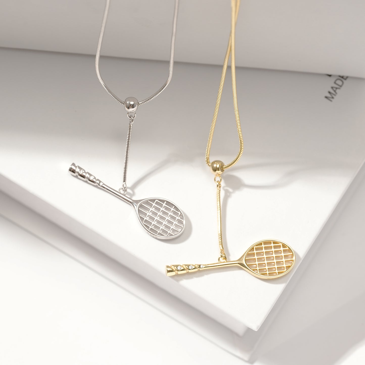 Men's Badminton Racquet Pendant Necklace with Adjustable Snake Chain-HEBE